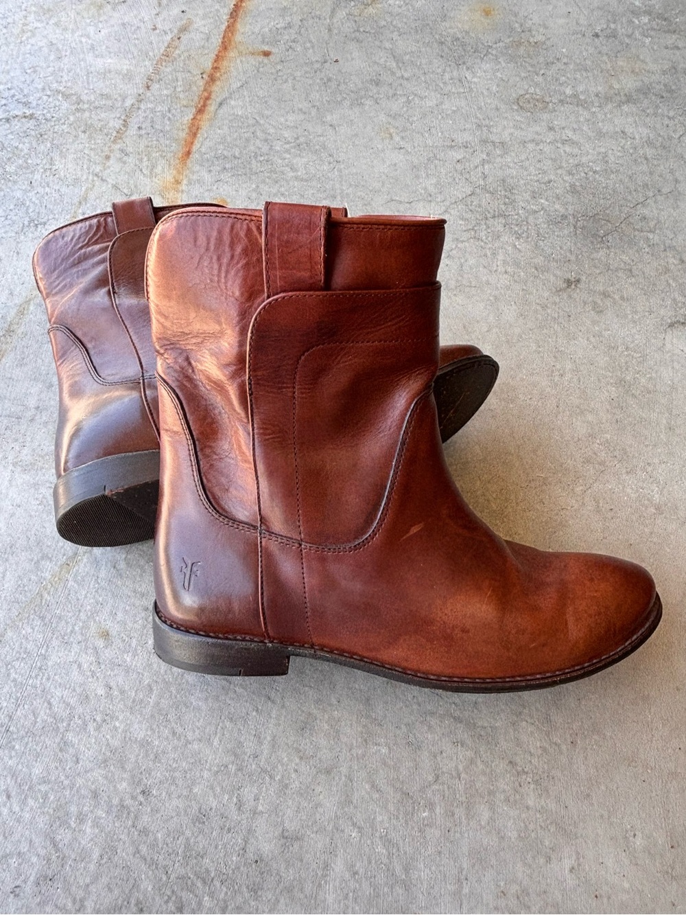 Frye Paige Short Riding Boots size 8 Western Moto Heritage